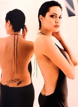 angelina14
